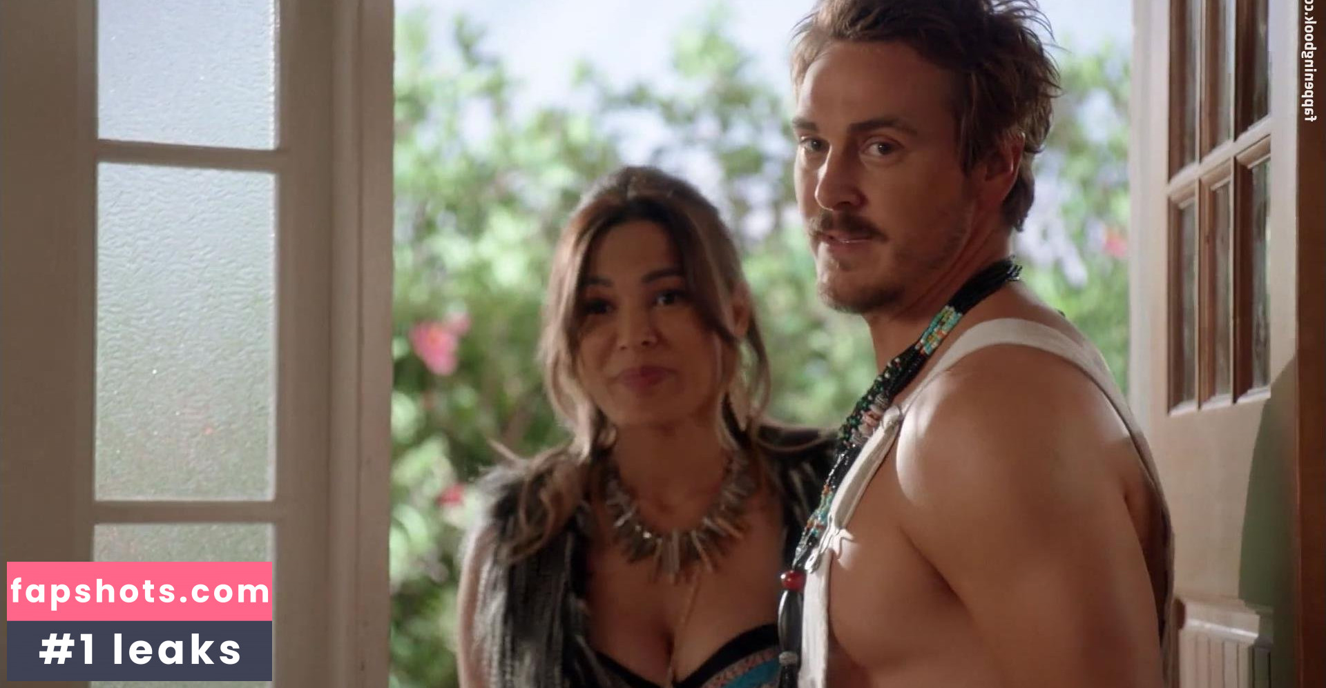 Nadine Velazquez gallery photo #163