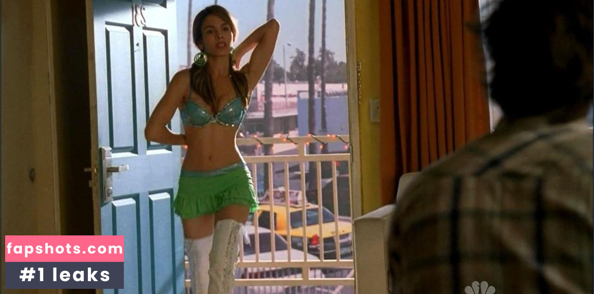 Nadine Velazquez gallery photo #174