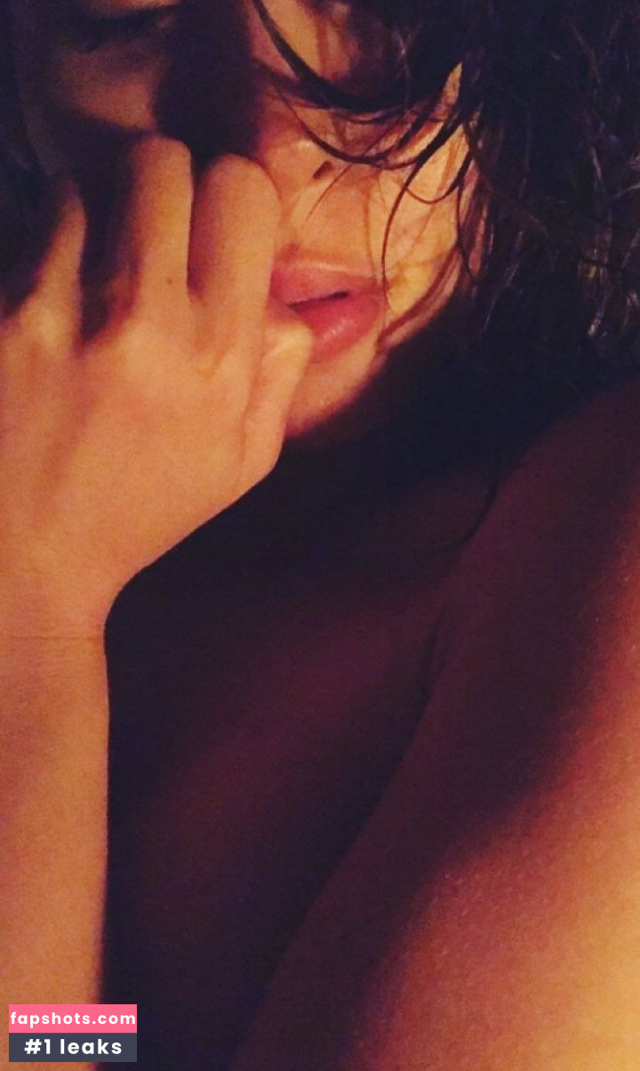 Nadine Velazquez gallery photo #272