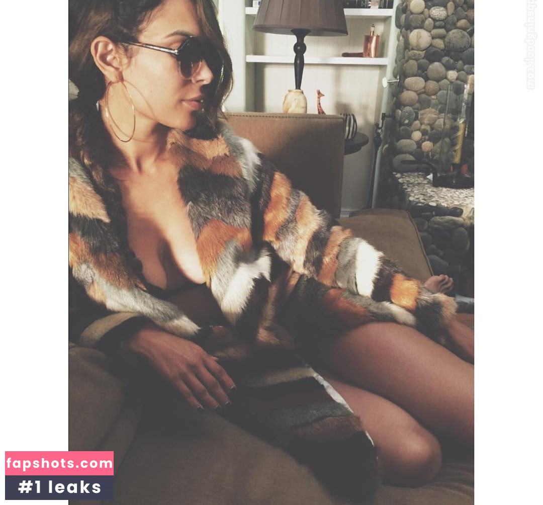 Nadine Velazquez gallery photo #369