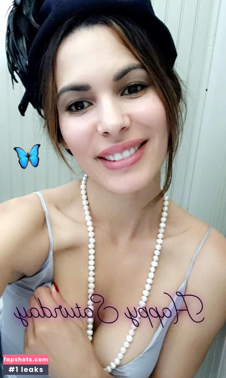 Nadine Velazquez gallery photo #424