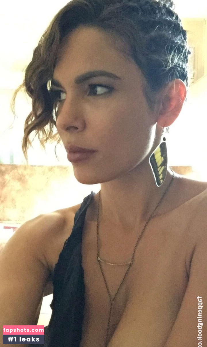 Nadine Velazquez gallery photo #426