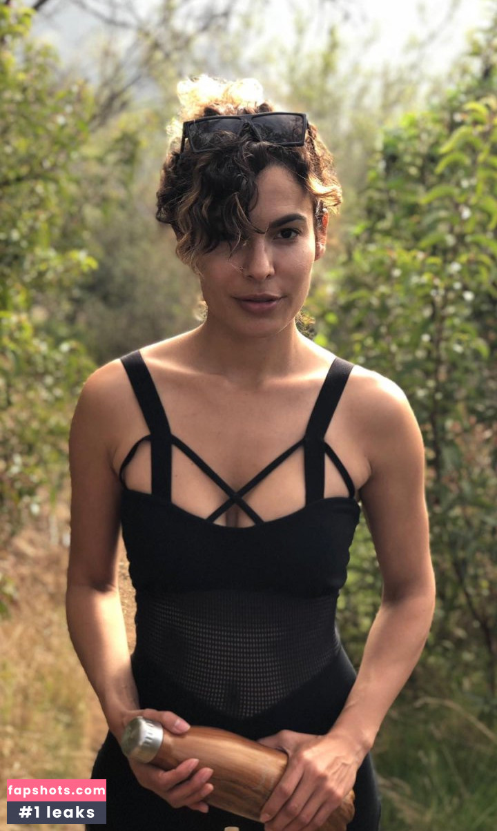 Nadine Velazquez gallery photo #440