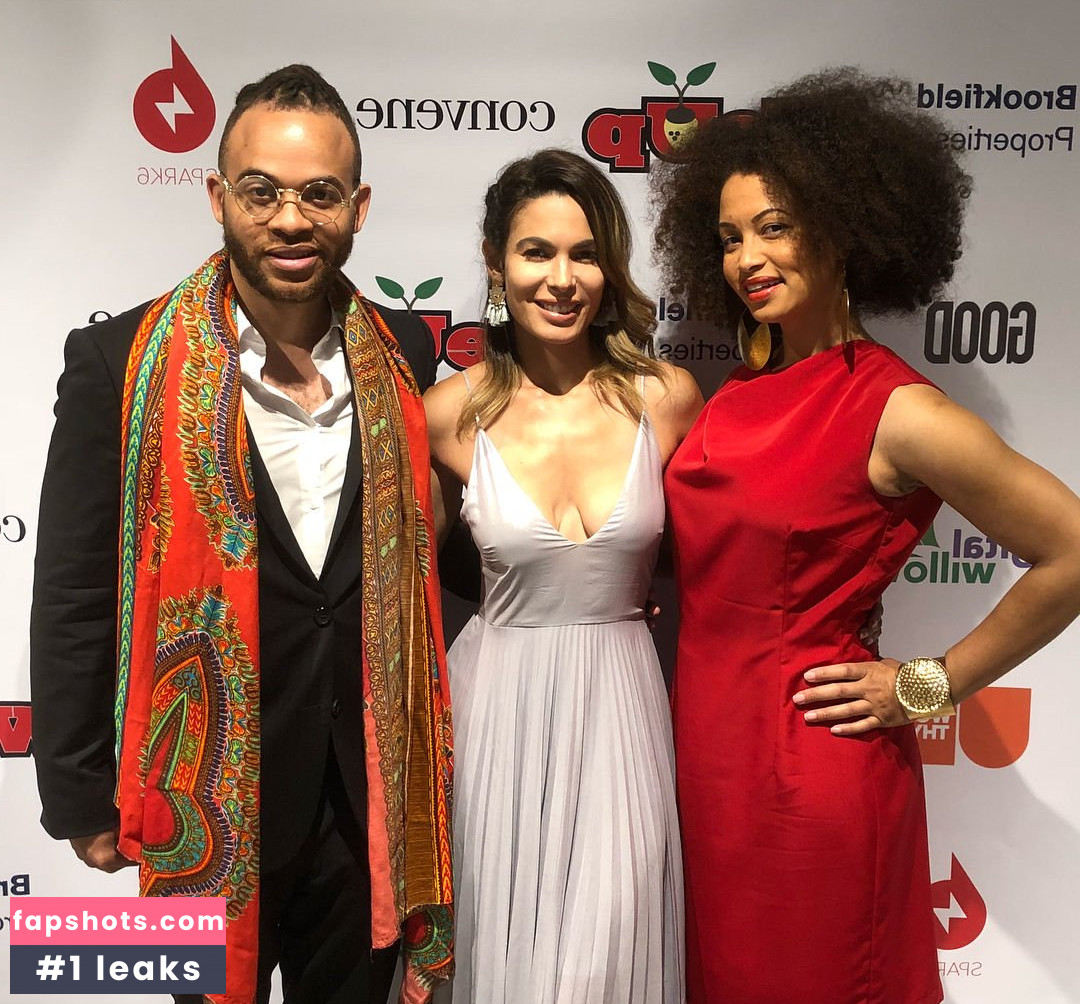 Nadine Velazquez gallery photo #459