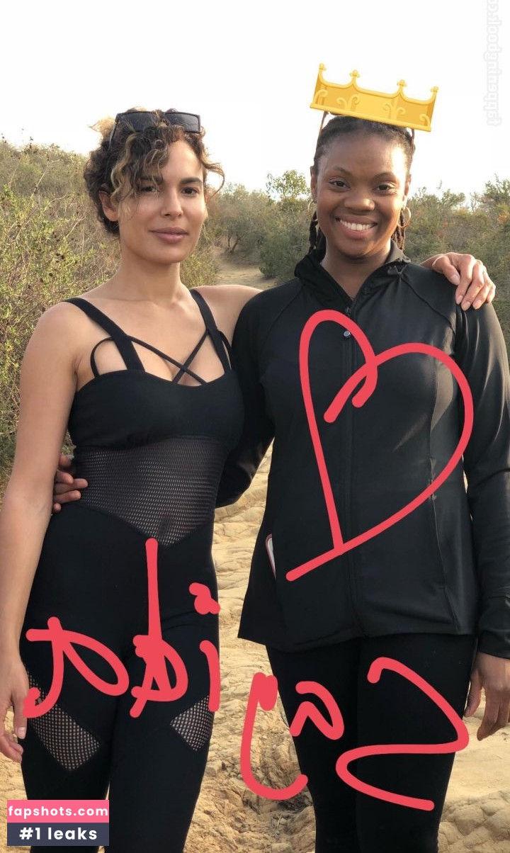 Nadine Velazquez gallery photo #478