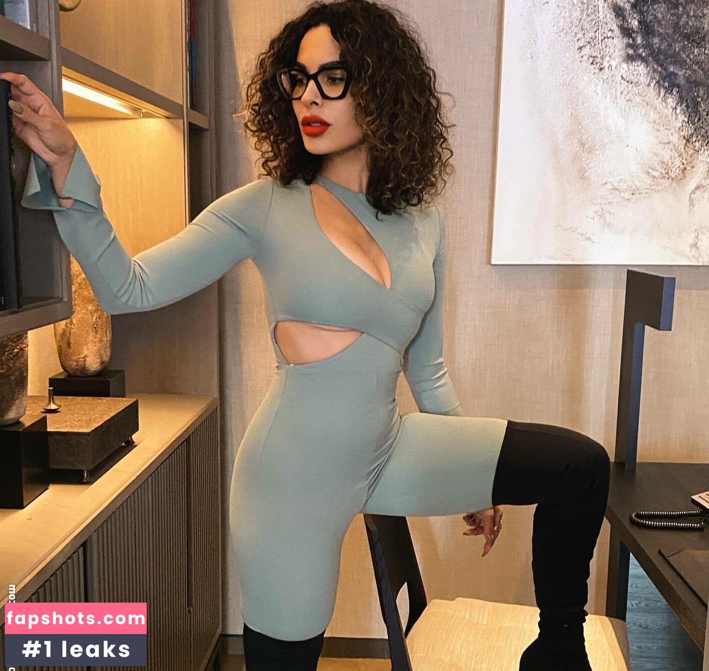 Nadine Velazquez gallery photo #49