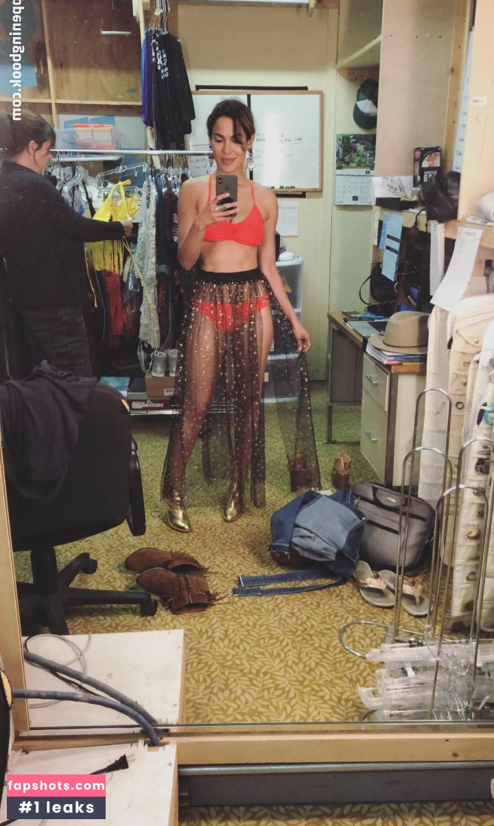 Nadine Velazquez gallery photo #491