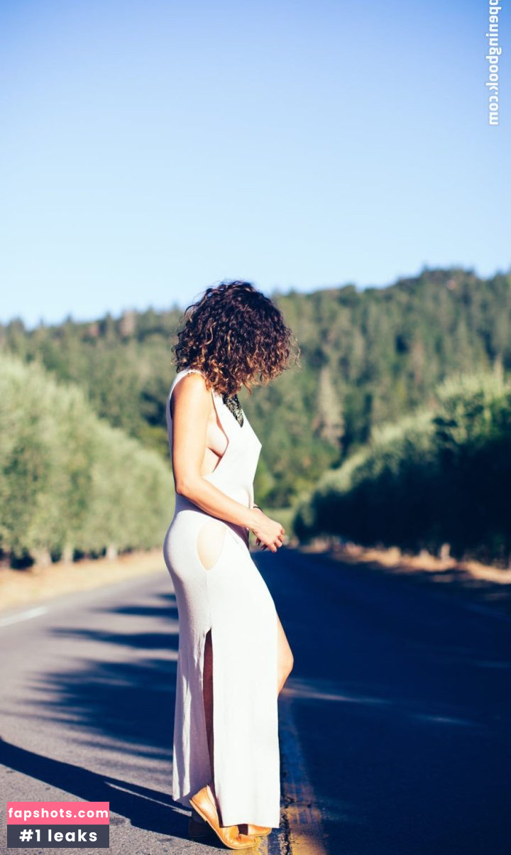 Nadine Velazquez gallery photo #522