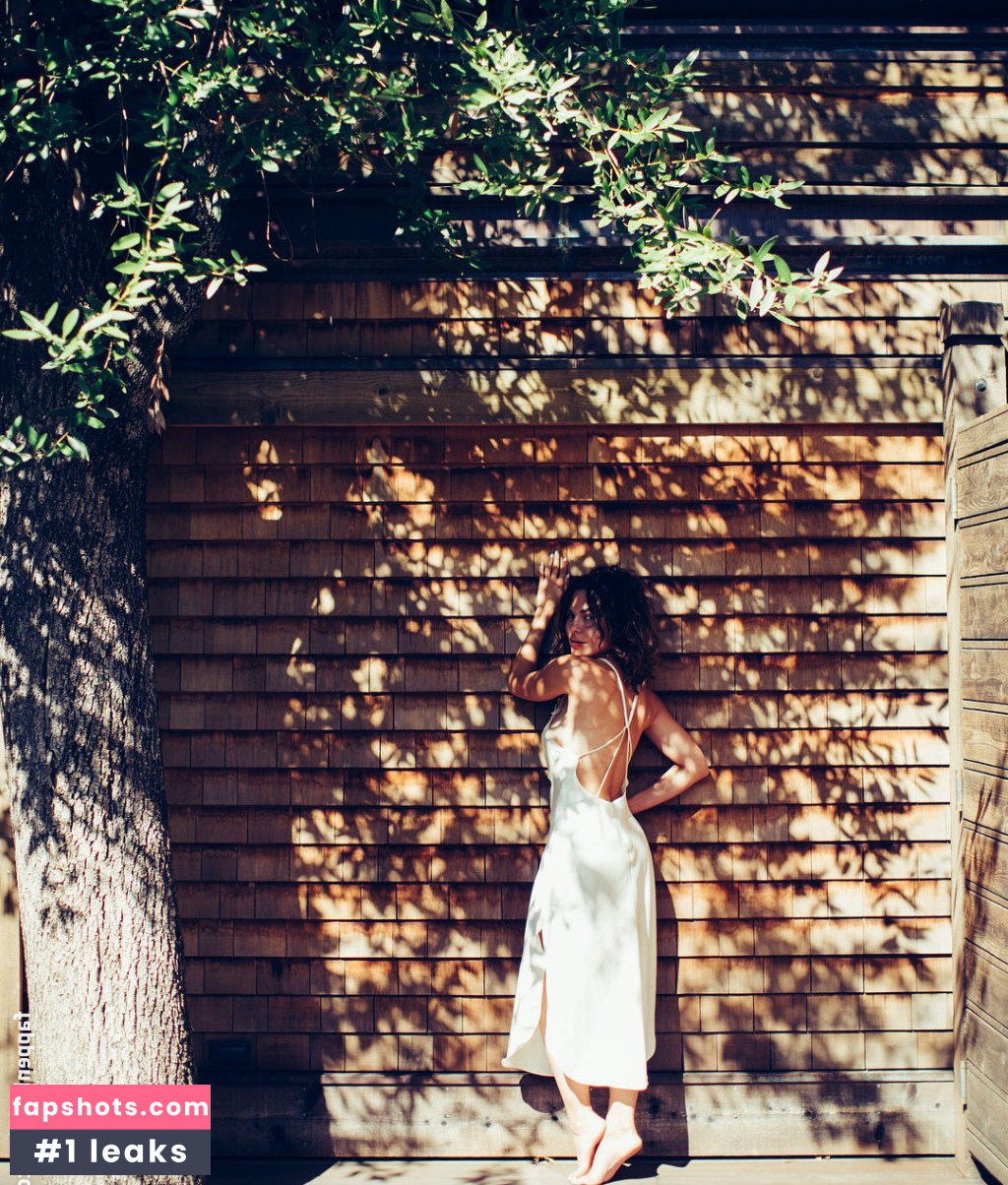 Nadine Velazquez gallery photo #537