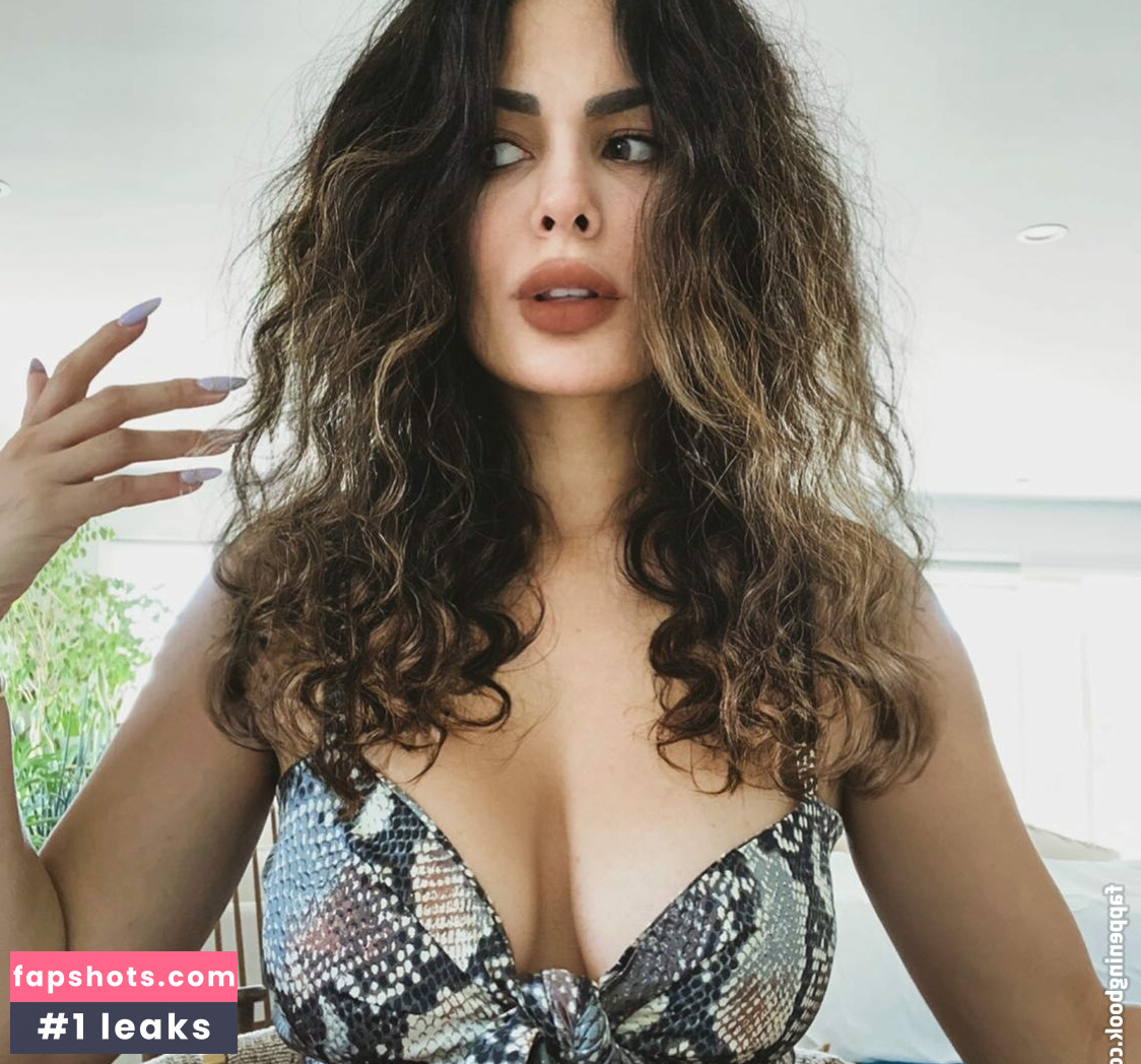 Nadine Velazquez gallery photo #60