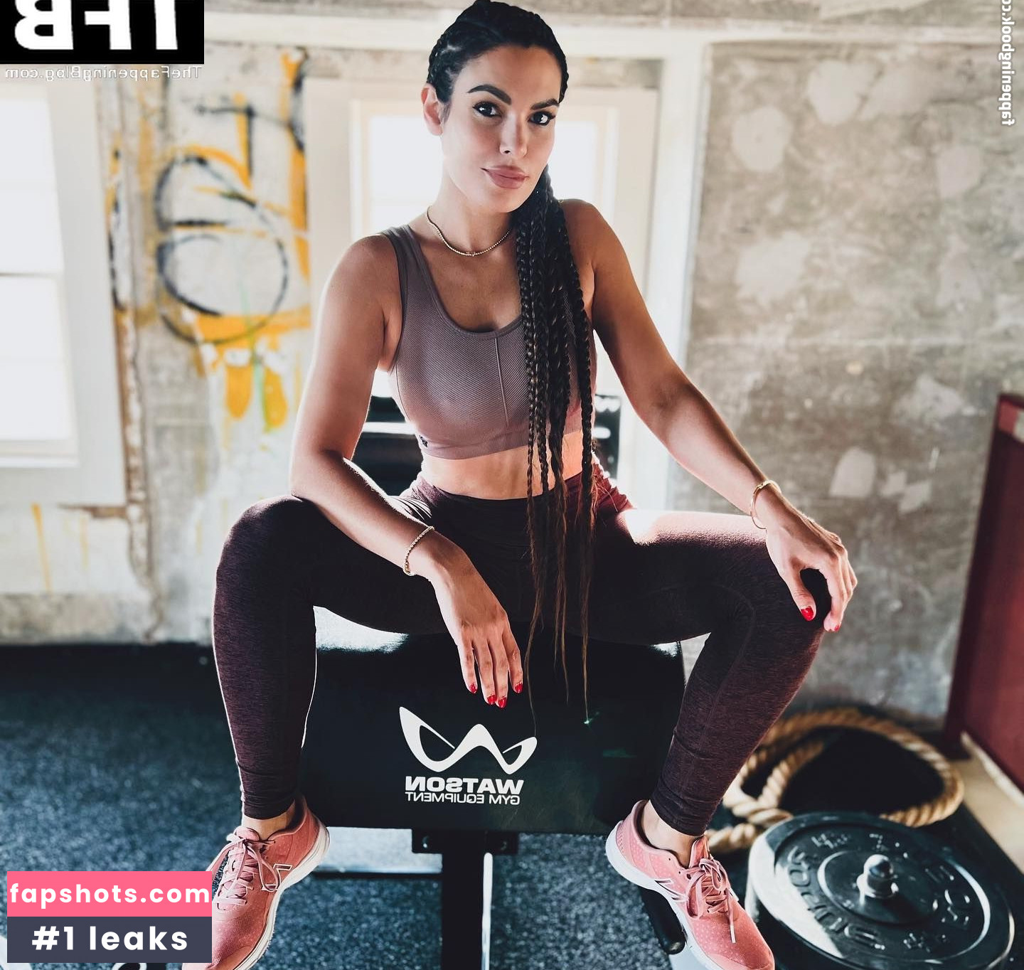 Nadine Velazquez gallery photo #71