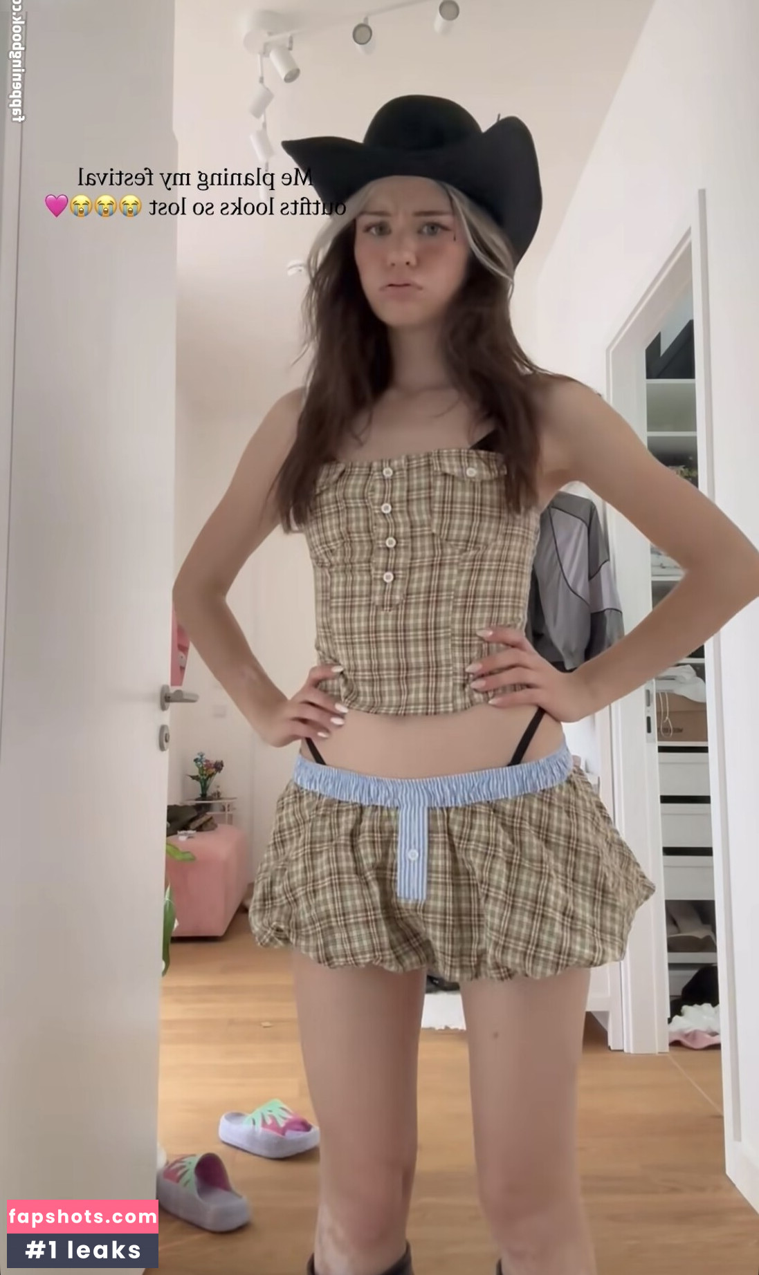 nadinebreaty gallery photo #3