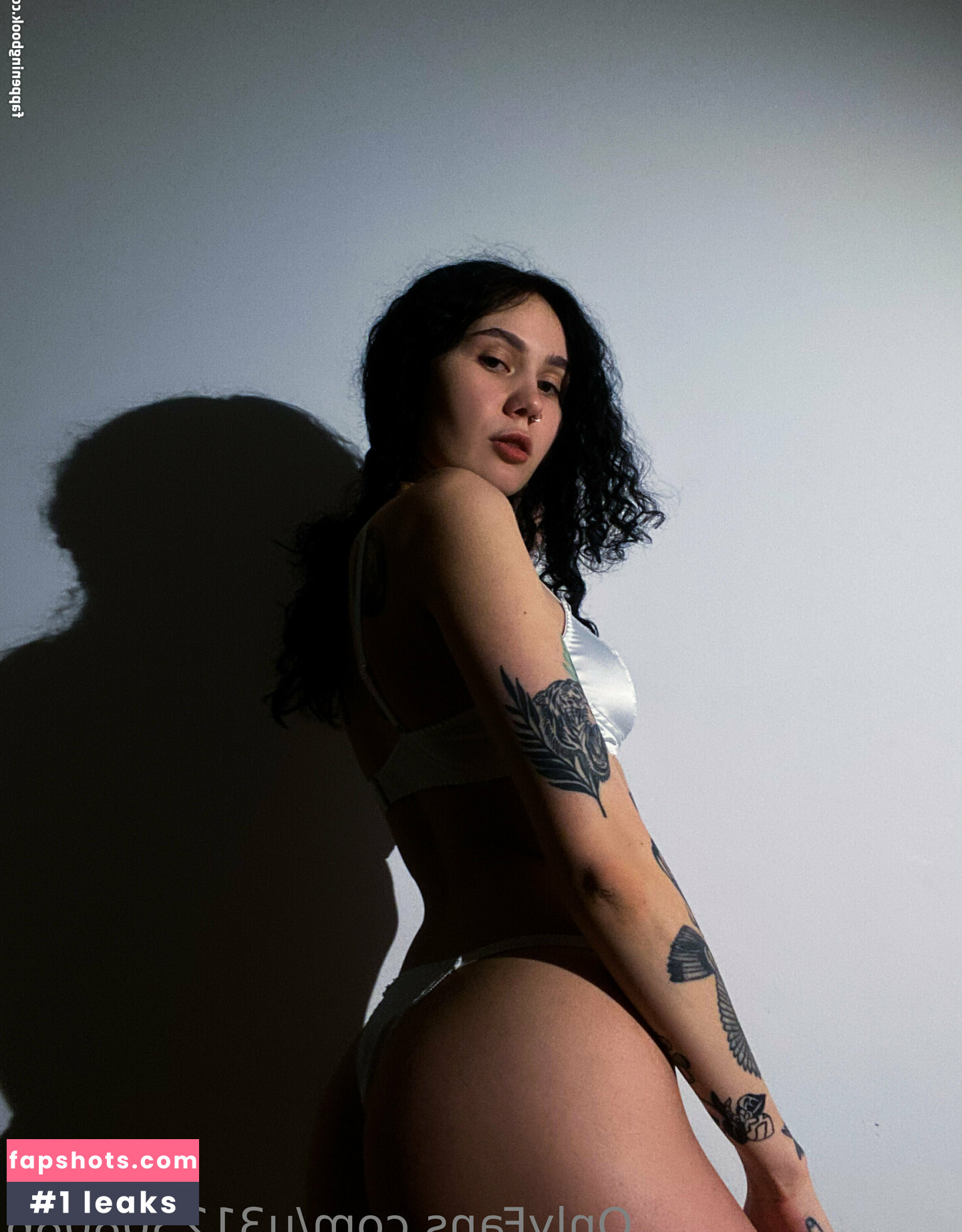 nadinwhitmor gallery photo #7