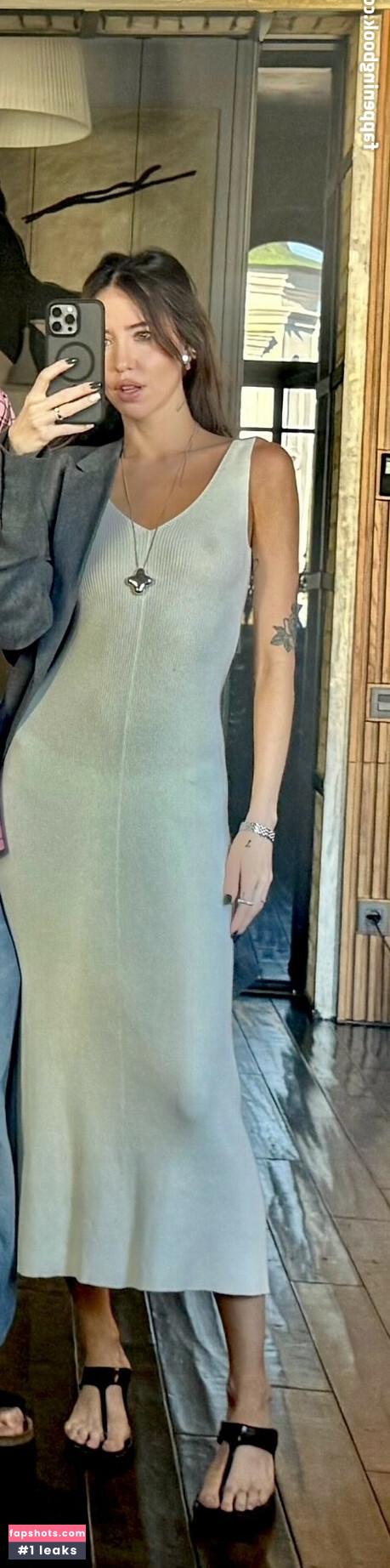 Nadya Dorofeeva nude babe gallery