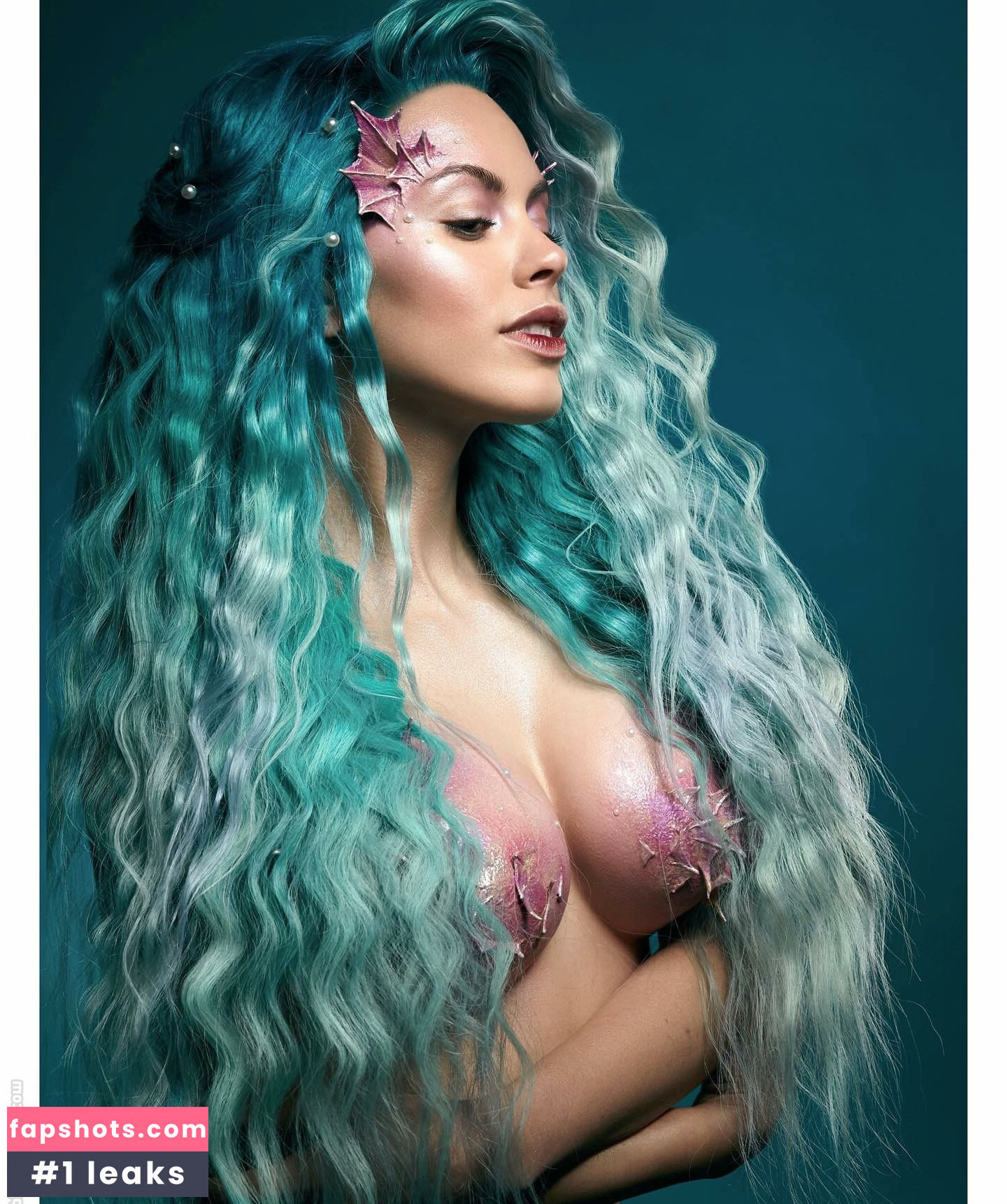 Nadyasonika gallery photo #23