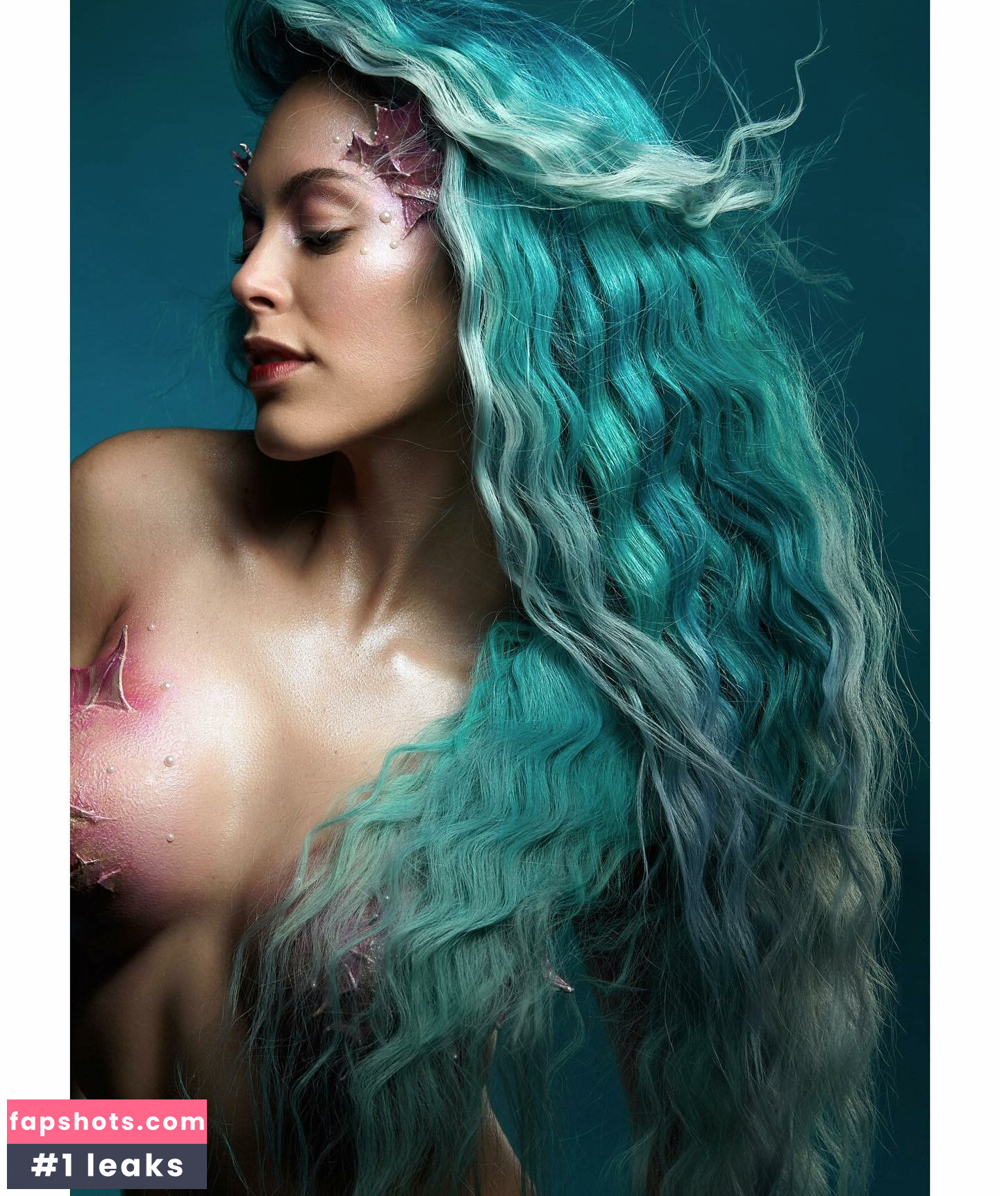 Nadyasonika gallery photo #4