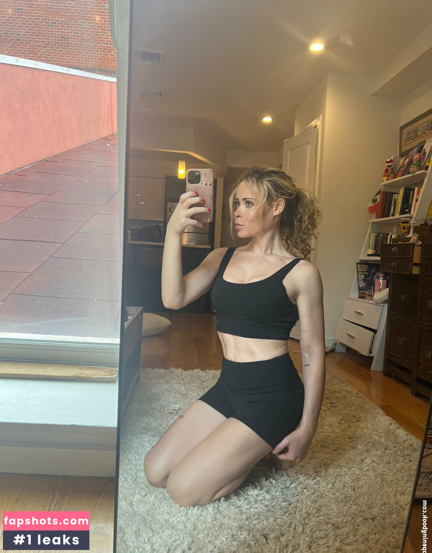 Nae Noelia gallery photo #12