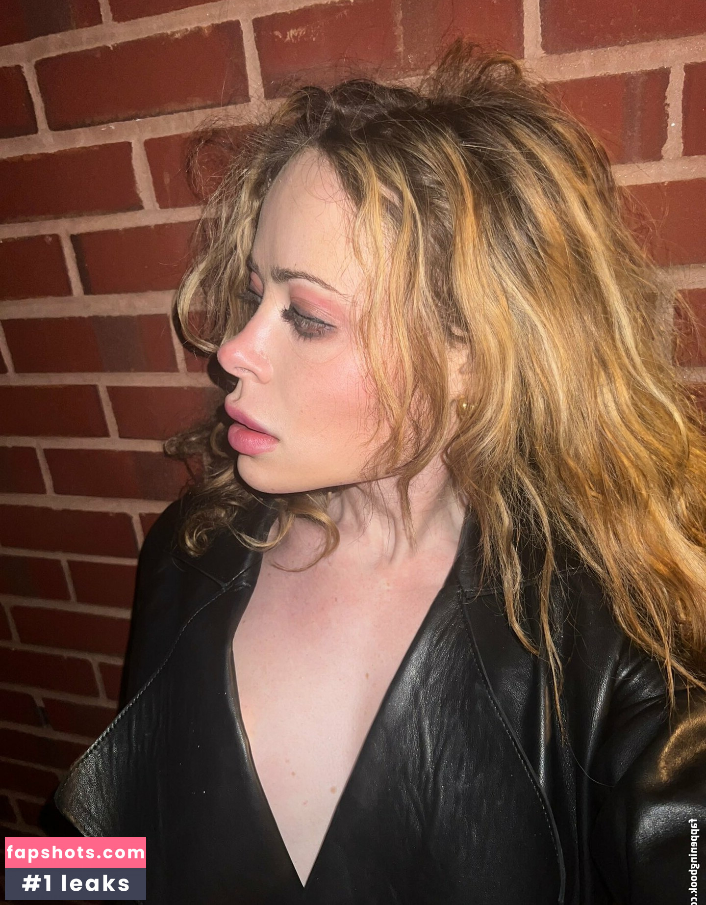 Nae Noelia gallery photo #14