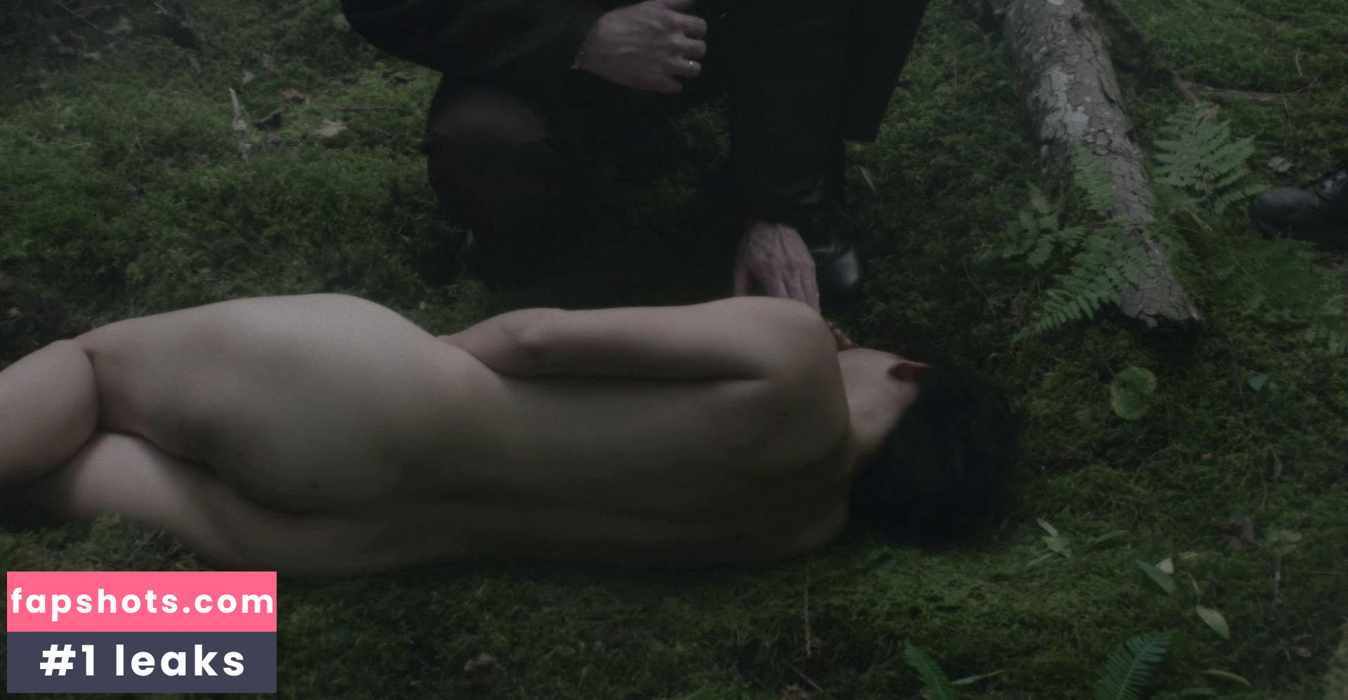 Nae Yūki gallery photo #12