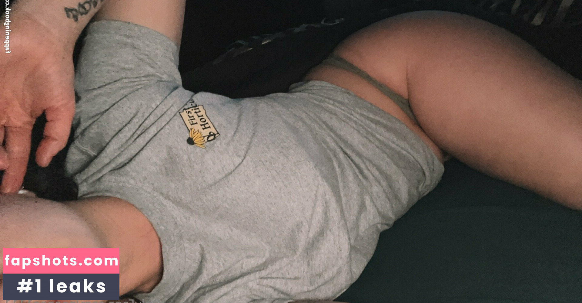 naenae1111 nude babe gallery