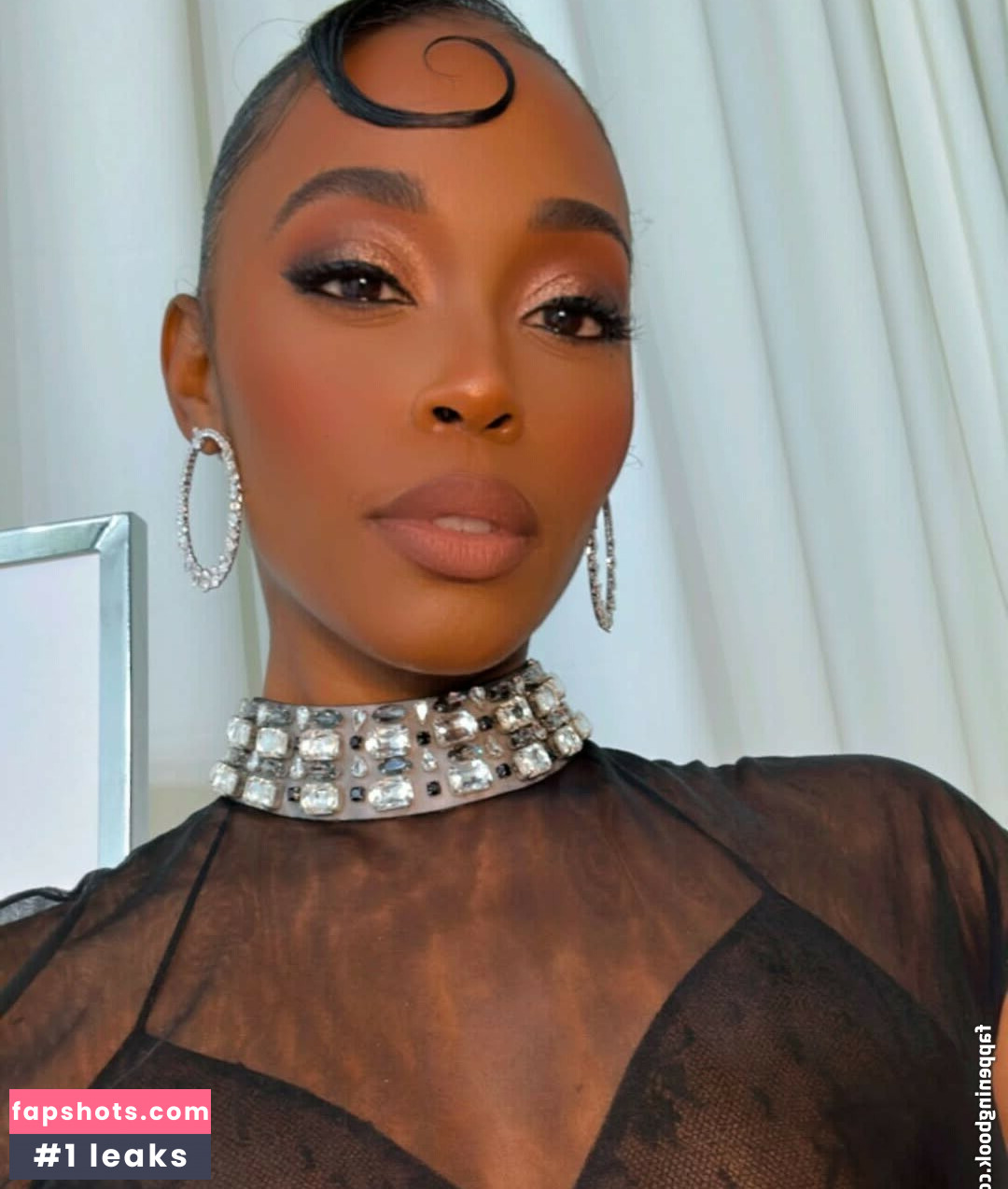 Nafessa Williams gallery photo #4