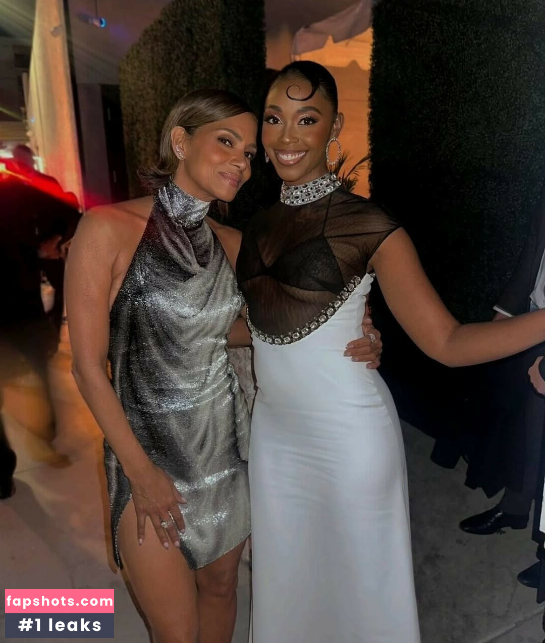 Nafessa Williams gallery photo #5