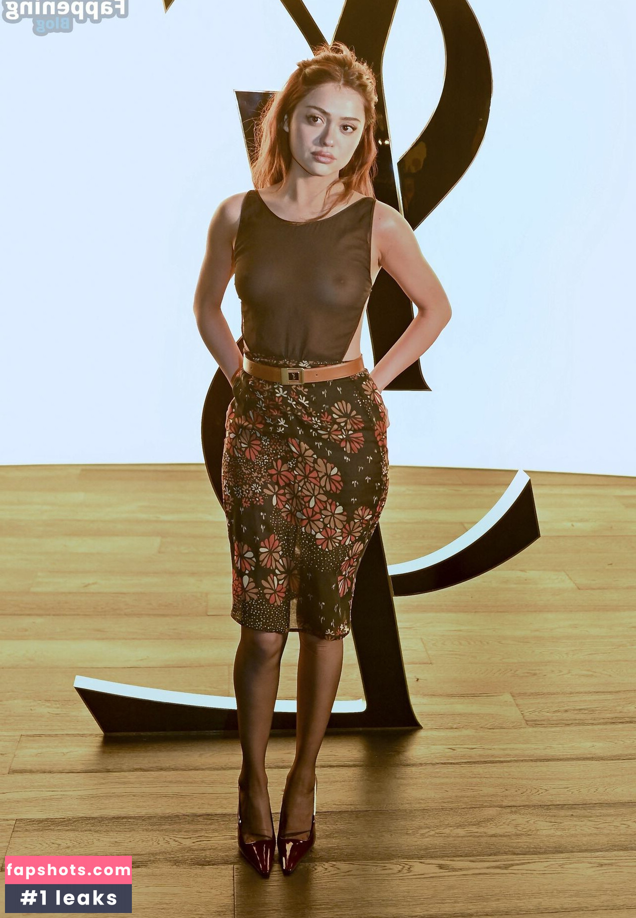 Nailea Devora gallery photo #32