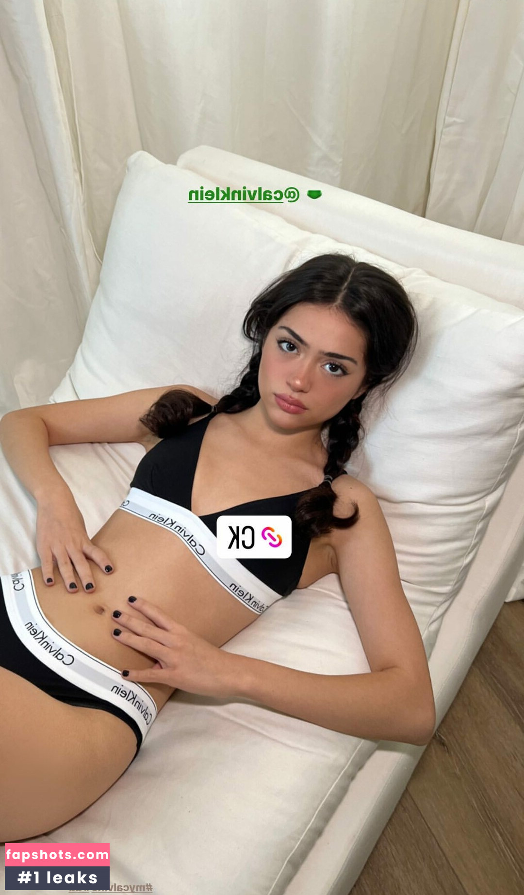 Nailea Devora gallery photo #34