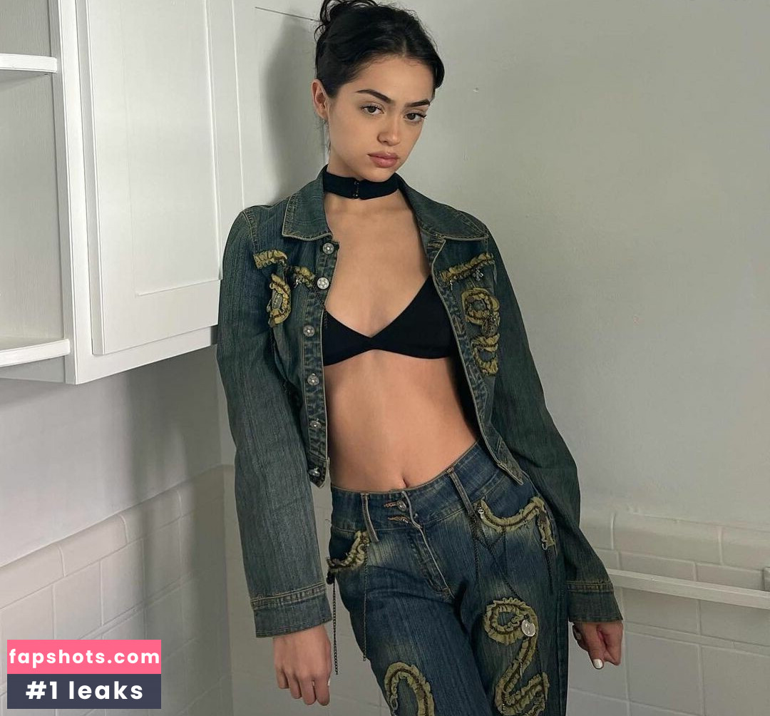 Nailea Devora gallery photo #36