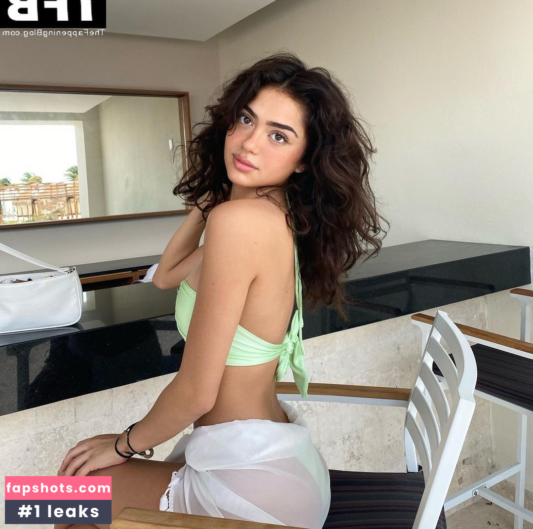 Nailea Devora gallery photo #73