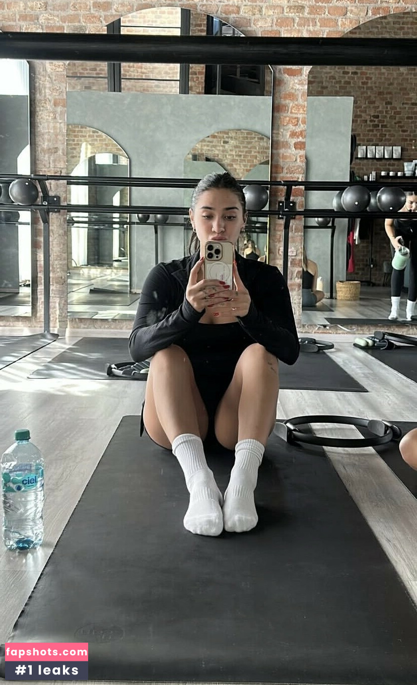 Nailea Vidrio nude babe gallery