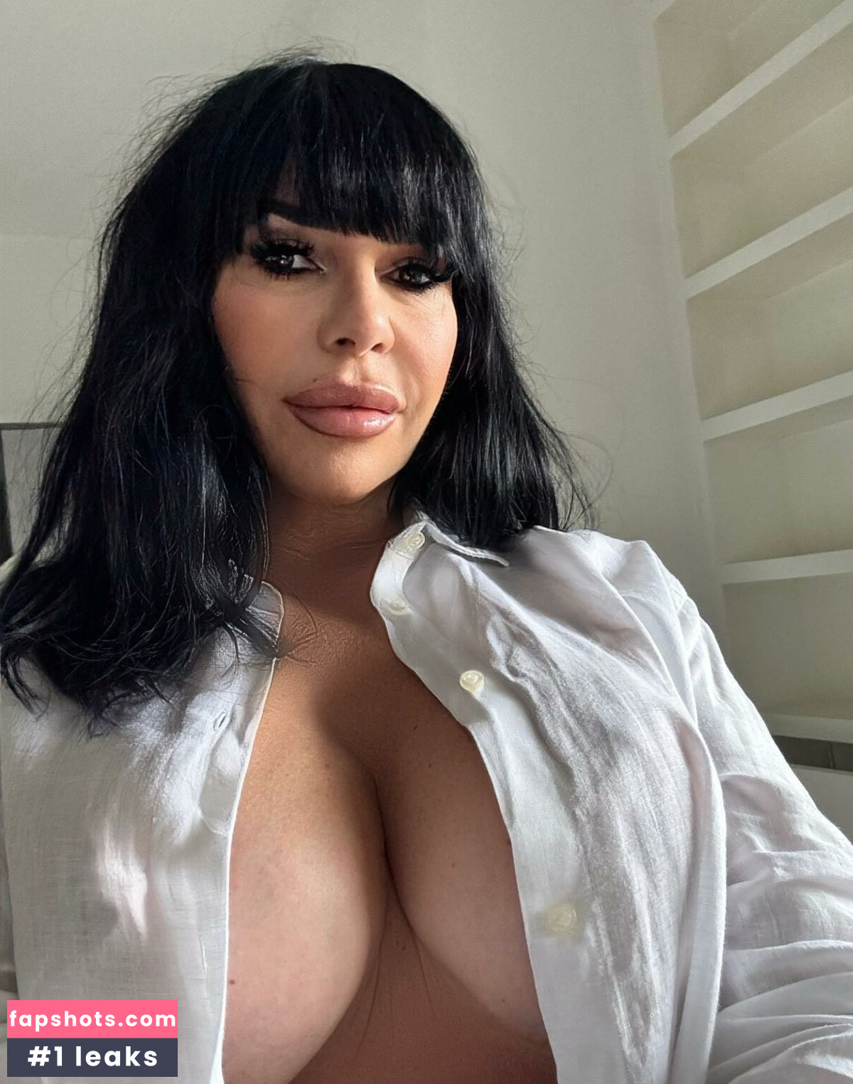 Naimaladonnapuma nude babe gallery