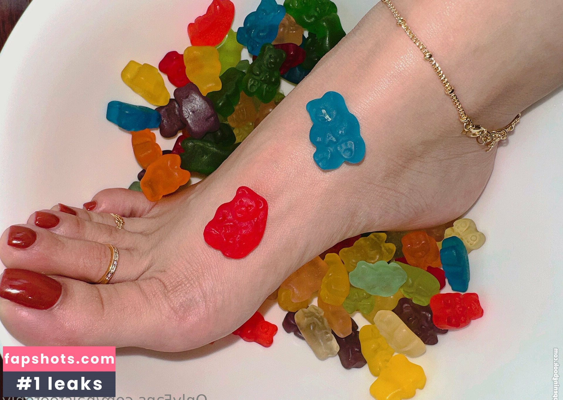 naisfeetonly gallery photo #6