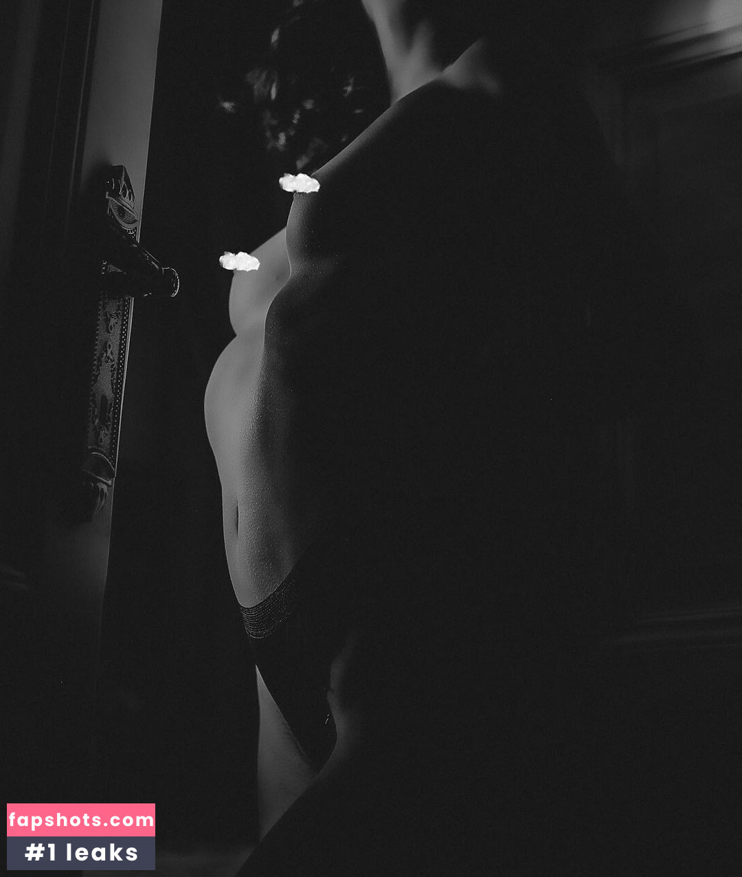 _naissance Nude Leaks OnlyFans Photos #8 - LeakJerk