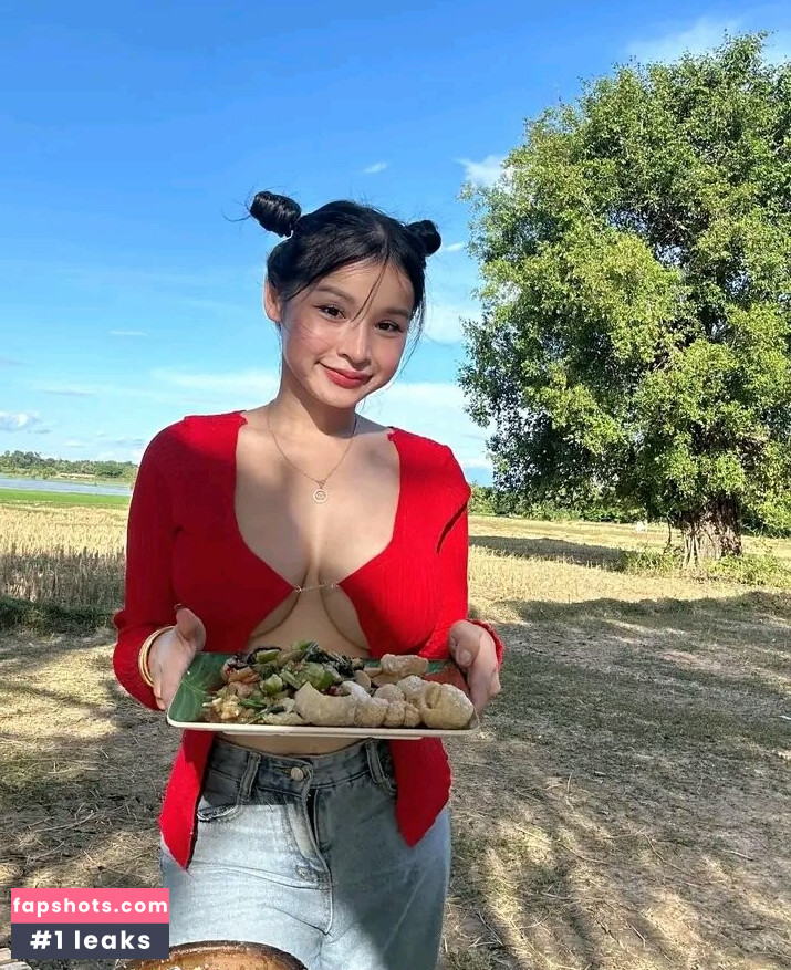 Nan Ma Htwe gallery photo #7