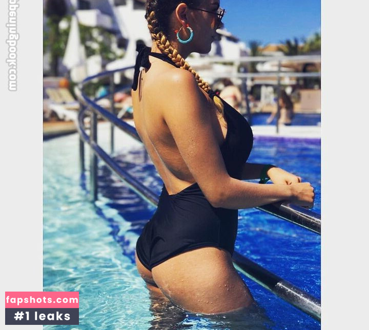 Nana Van Veghel gallery photo #19