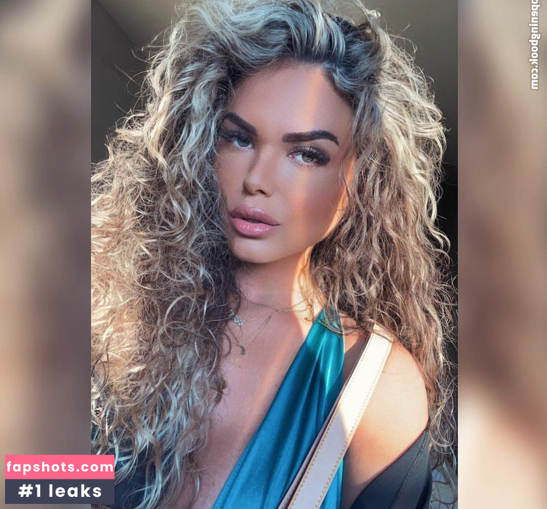 Nana Van Veghel Nude Leaks OnlyFans Photos #9 - LeakJerk