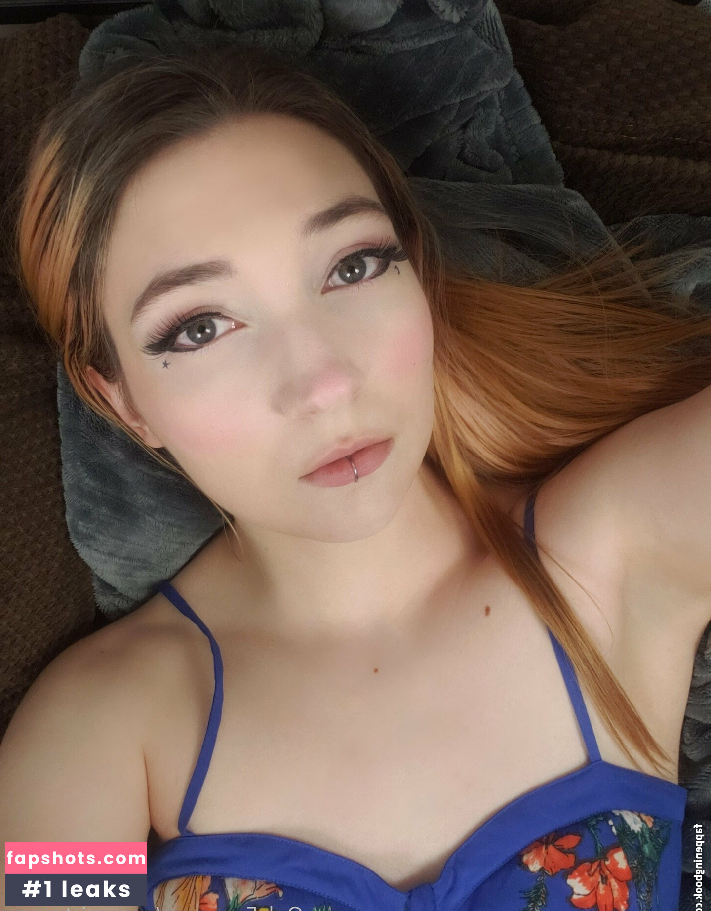 nanamistreams gallery photo #5