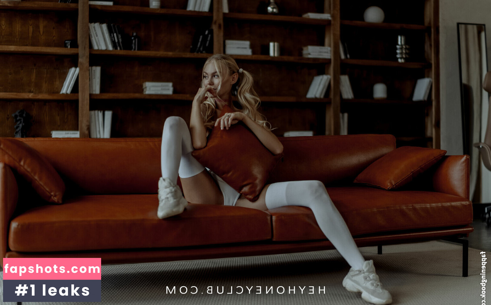 Nancy Ace gallery photo #855