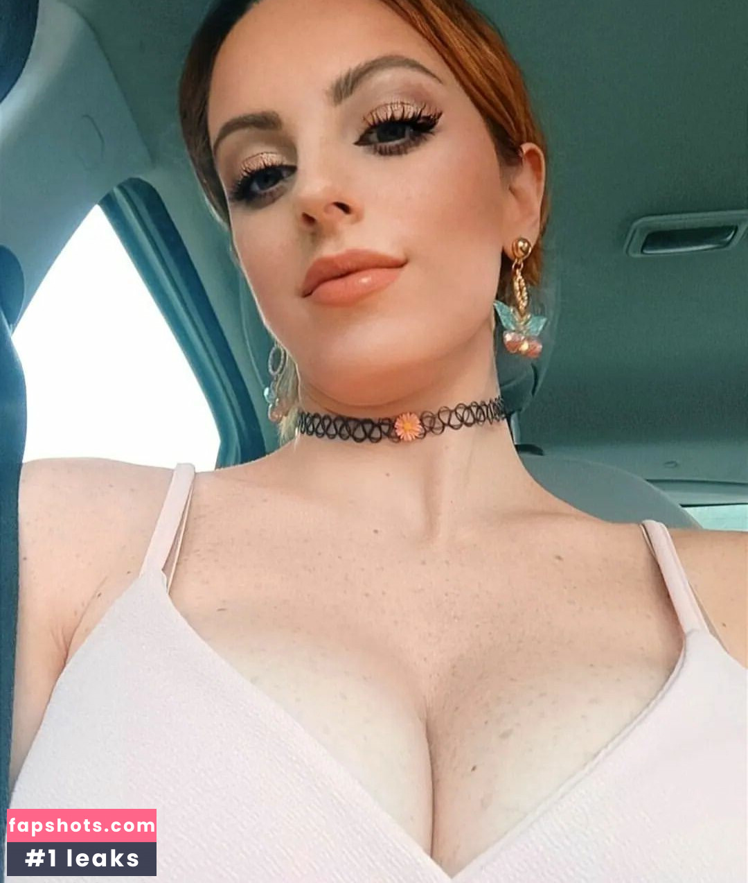 Nancy_Oryo gallery photo #4