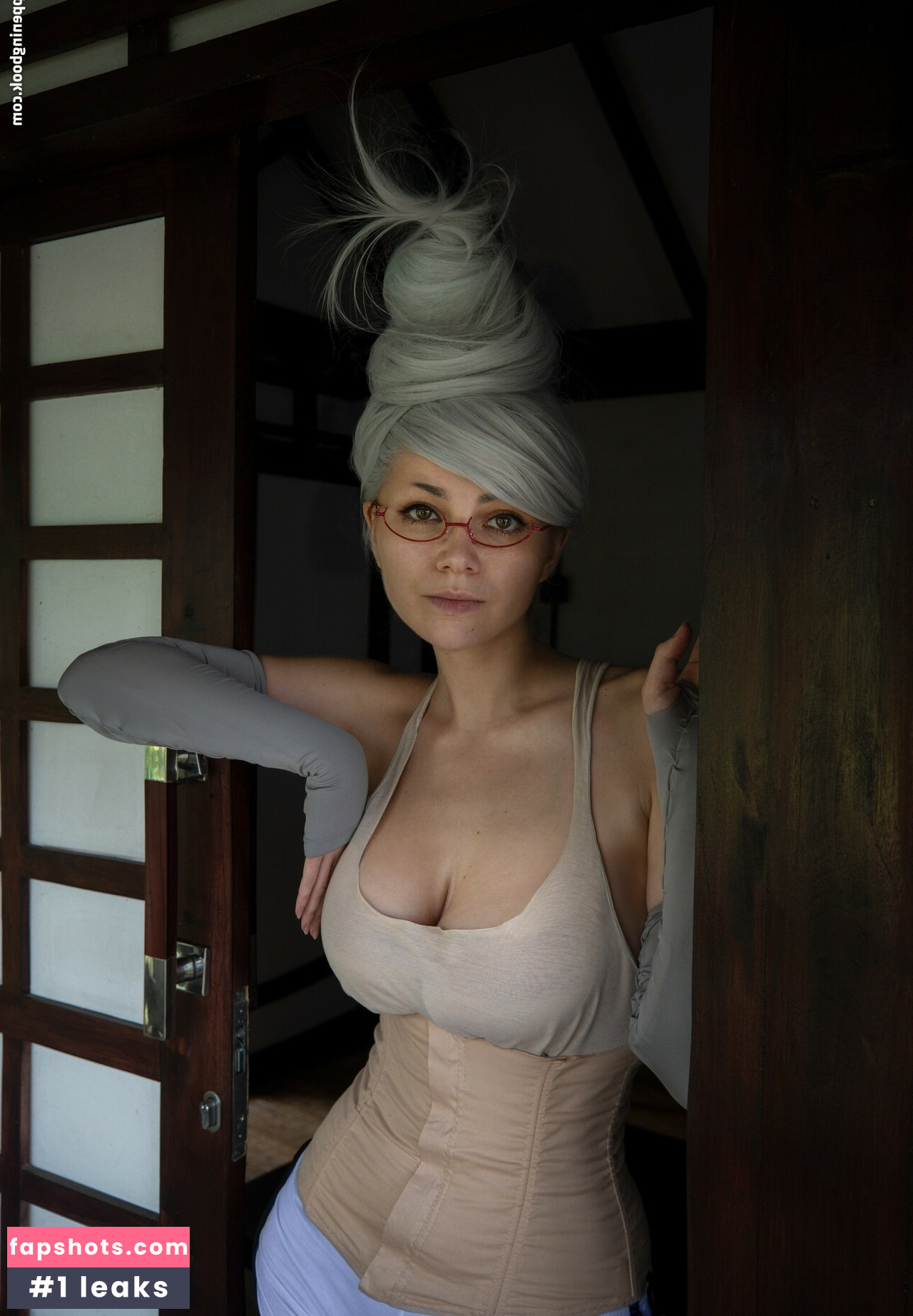 Nancy PlayBetter nude babe gallery