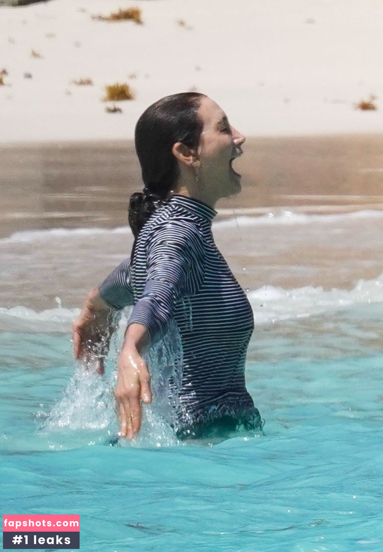 Nancy Shevell gallery photo #36