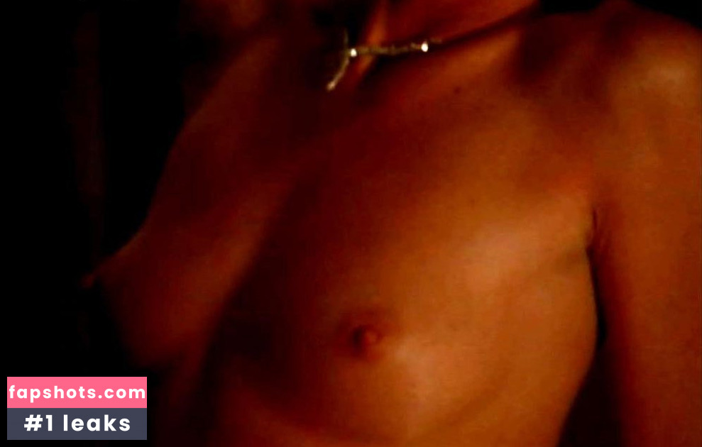 Nancy Vee gallery photo #24