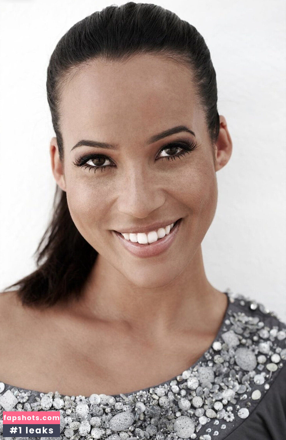 Nandini Mitra Nude Leaks OnlyFans Photos #3 - LeakJerk