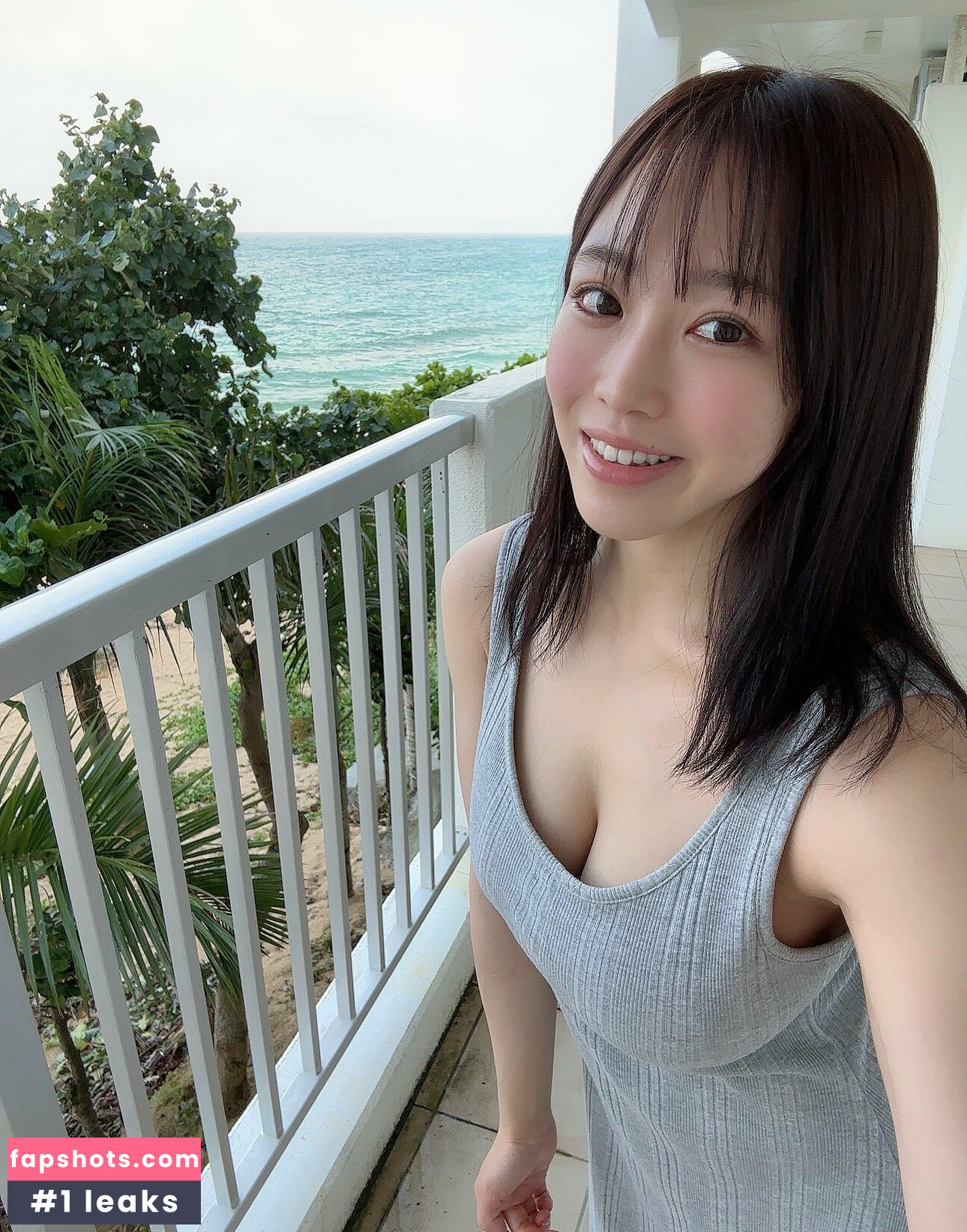 Nano Manamo gallery photo #15