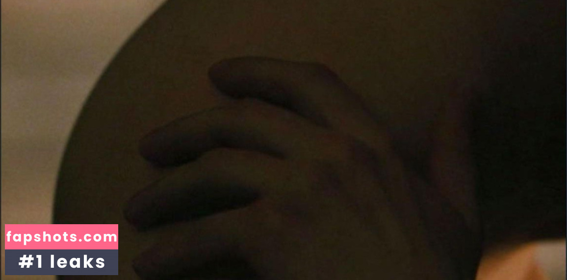 Naoko Watanabe gallery photo #19