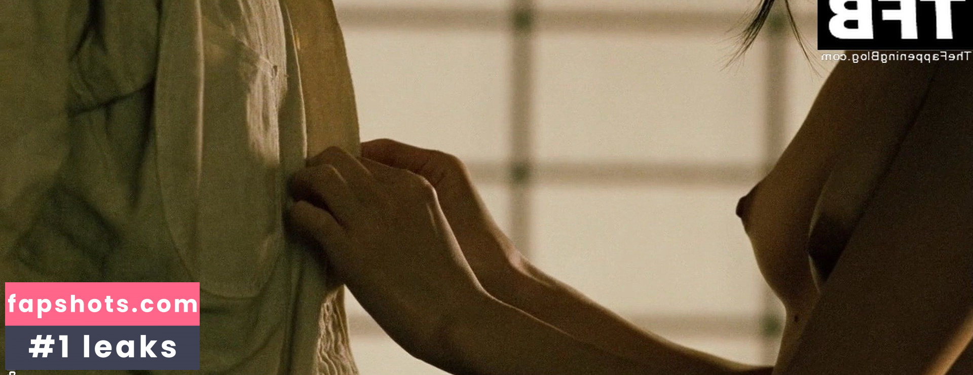 Naoko Watanabe gallery photo #3