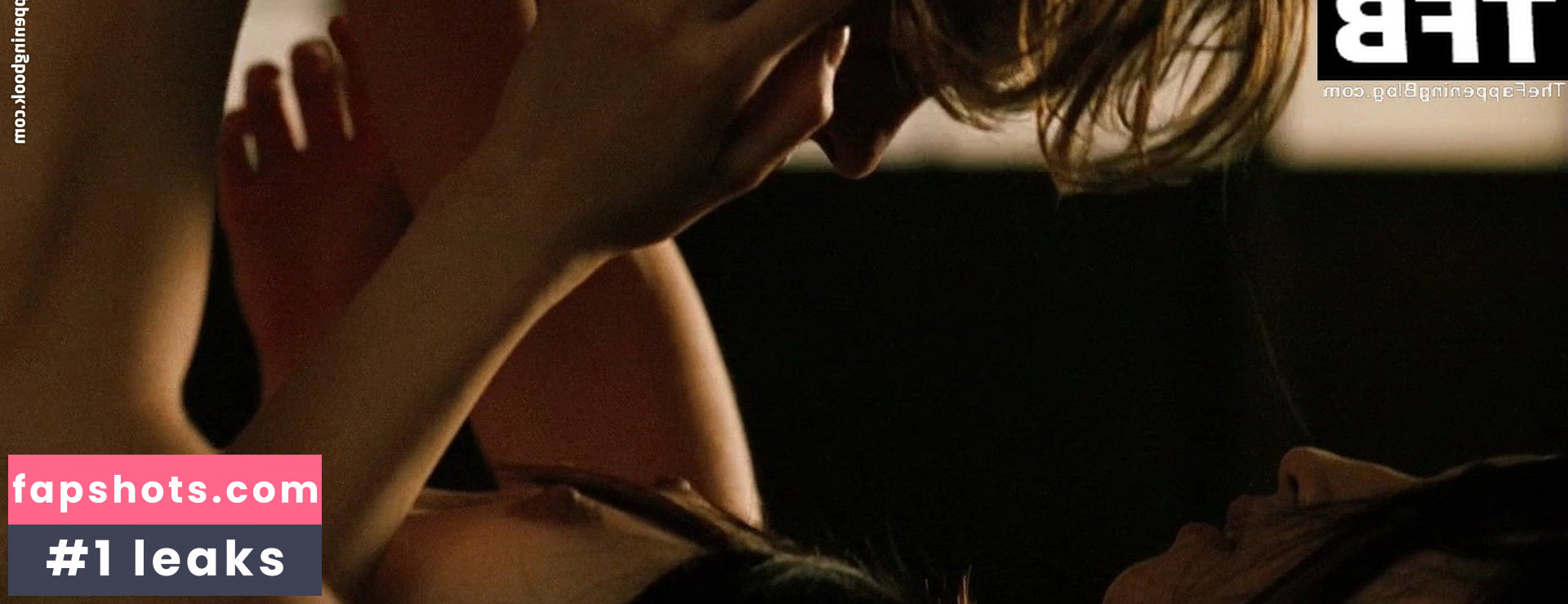 Naoko Watanabe gallery photo #6