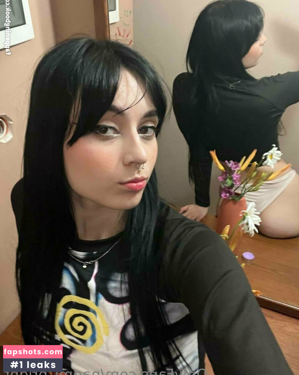 naomi_bright gallery photo #106