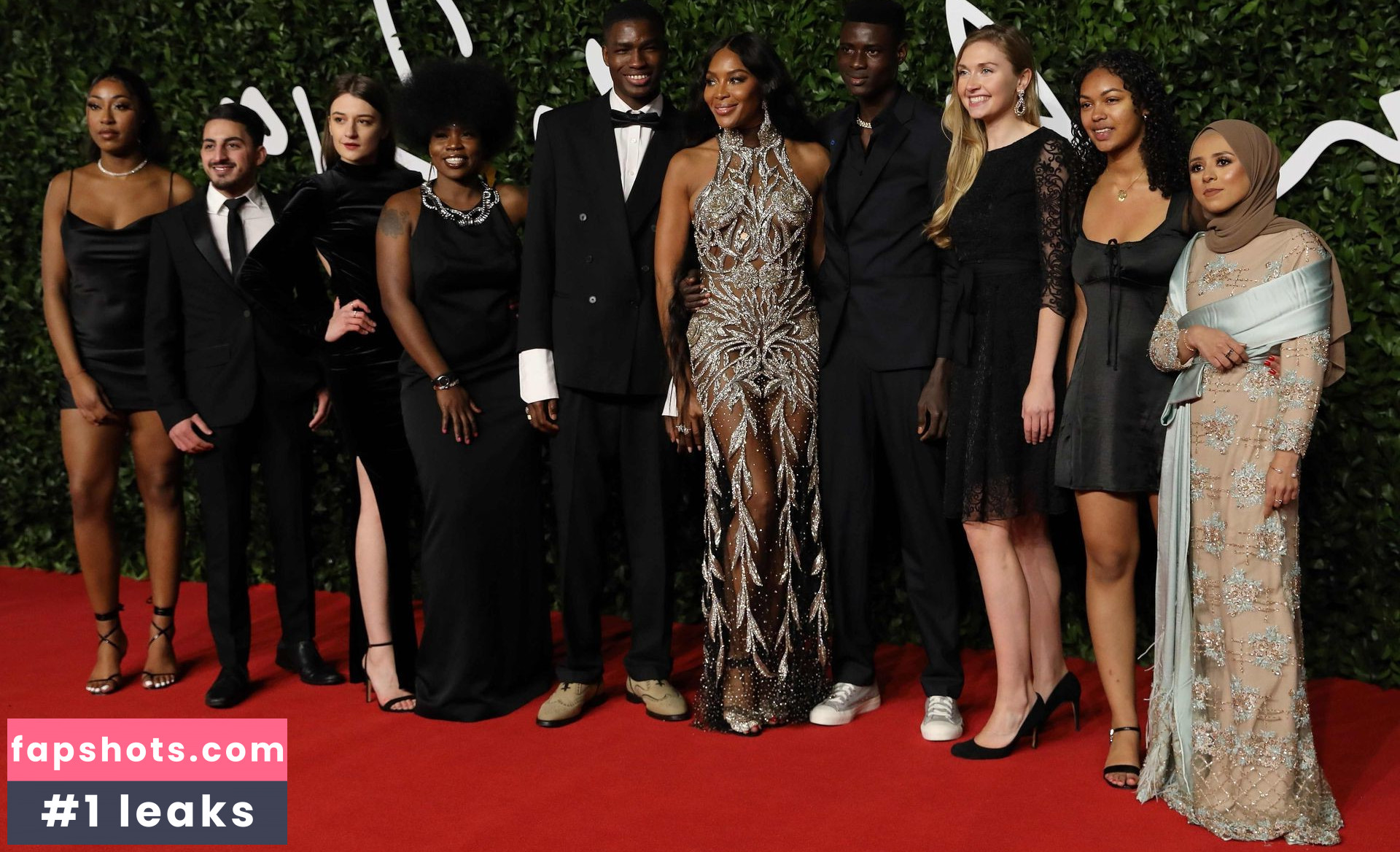 Naomi Campbell Nahé úniky fotek pouze od fanoušků #199 - Fapshots